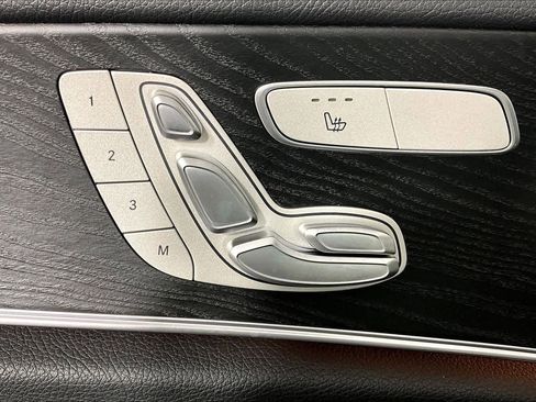 Used 2022 Mercedes-Benz E 350 Sedan image 31