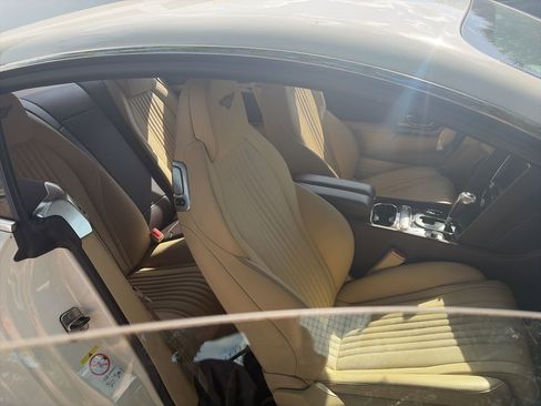Used 2017 Bentley Continental GT image 6