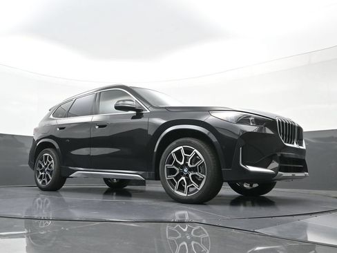 New 2026 BMW X1 xDrive28i w/ Technology Package AWD/4WD image 22