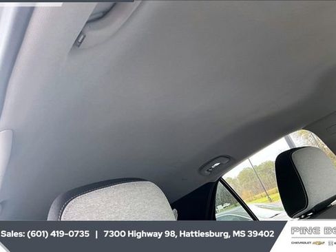 Used 2022 Chevrolet Equinox LT image 16