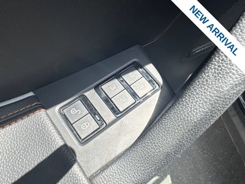 Used 2019 Jaguar F-PACE Prestige AWD/4WD image 20