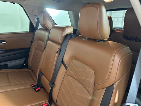 Used 2025 Nissan Pathfinder Platinum w/ Cargo Package FWD image 30