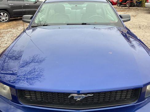Used 2005 Ford Mustang Deluxe image 34