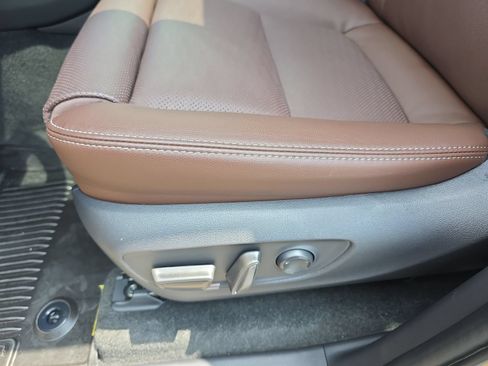 Used 2026 Toyota Land Cruiser w/ Premium Package AWD/4WD image 28