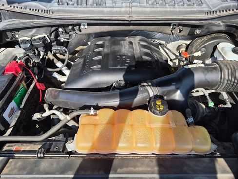 Used 2015 Ford F150 XLT w/ Equipment Group 302A Luxury RWD image 22
