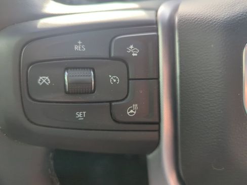 Used 2024 GMC Sierra 1500 Elevation image 32