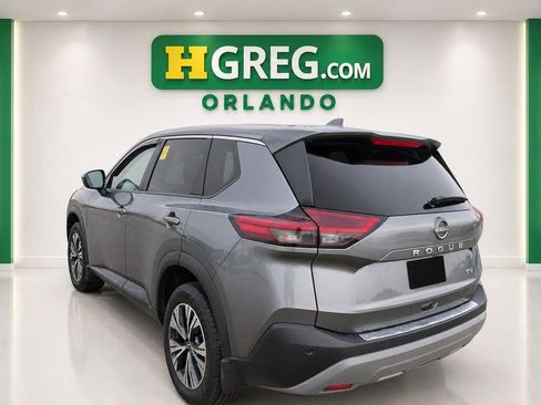 Used 2023 Nissan Rogue SV FWD image 2