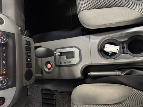Used 2020 Nissan Frontier SV RWD image 15