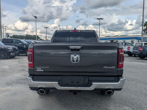 Used 2021 RAM 1500 Laramie AWD/4WD image 5