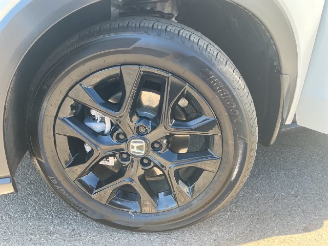 Certified 2025 Honda HR-V Sport image 27
