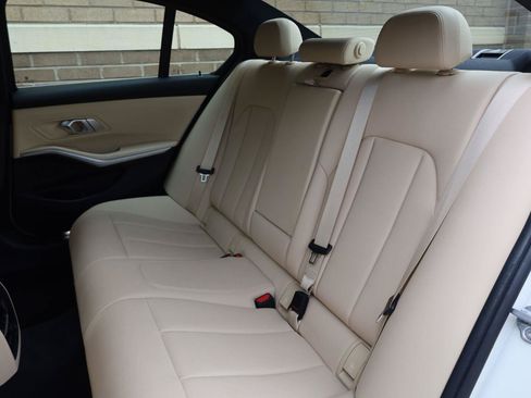 Used 2020 BMW 330i Sedan w/ Premium Package RWD image 24
