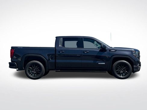 Used 2024 GMC Sierra 1500 Elevation AWD/4WD image 2