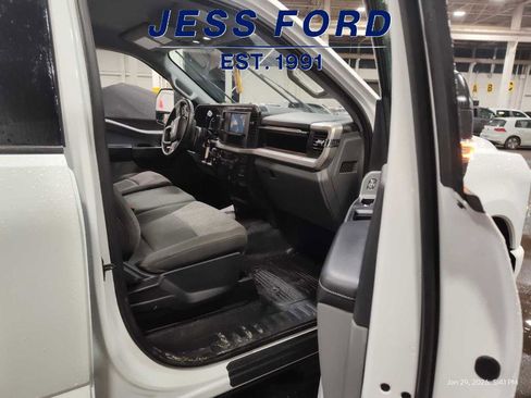 Used 2024 Ford F350 XLT image 7