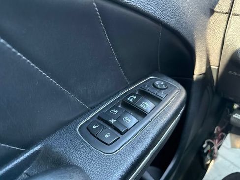 Used 2017 Dodge Charger SXT w/ Plus Group RWD image 21