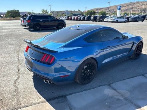 Used 2019 Ford Mustang Shelby GT350 w/ Technology Package RWD image 2