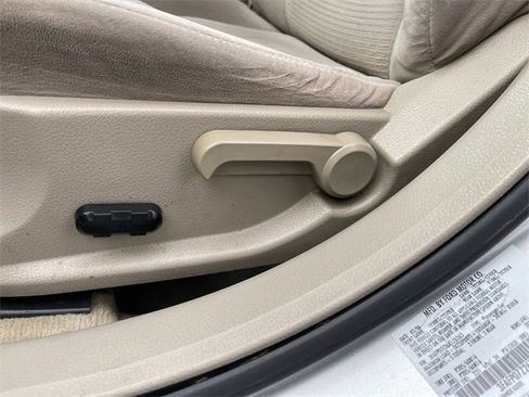 Used 2006 Ford Fusion SE image 18