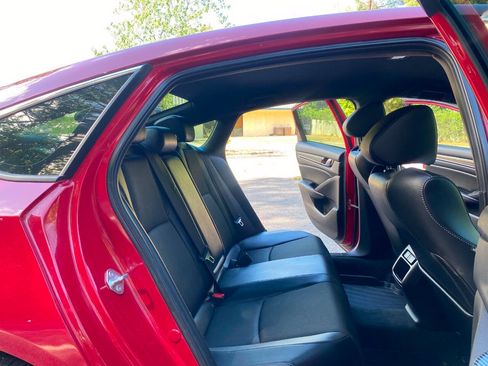 Used 2021 Honda Accord Sport image 44