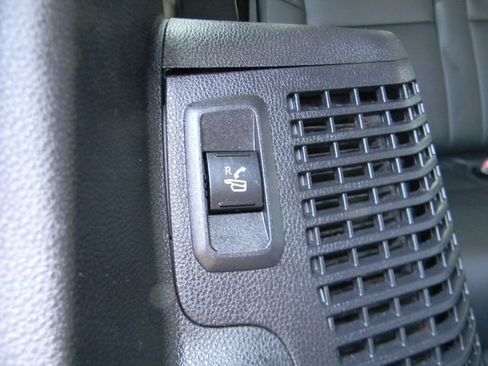 Used 2023 Toyota Sequoia Limited w/ TRD Off-Road Package AWD/4WD image 32