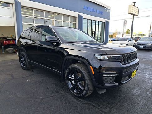 New 2025 Jeep Grand Cherokee L Limited w/ Luxury Tech Group II AWD/4WD image 7