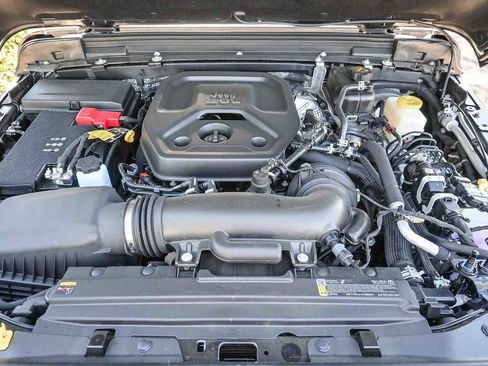 New 2025 Jeep Wrangler Sahara w/ Technology Group image 35