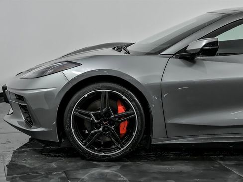 Used 2022 Chevrolet Corvette Stingray w/ Z51 Performance Package image 6