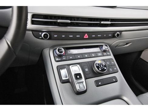 Certified 2025 Hyundai Palisade SEL AWD/4WD image 28