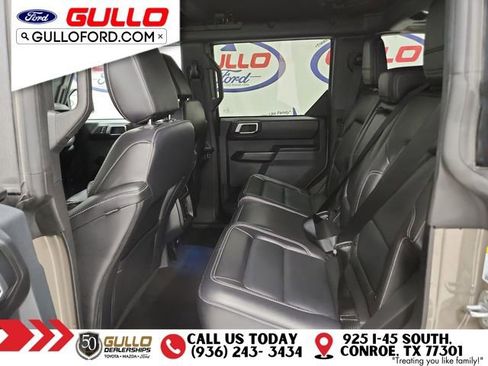 Used 2025 Ford Bronco Outer Banks image 14