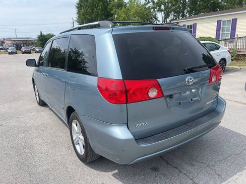 Used 2008 Toyota Sienna LE FWD image 7