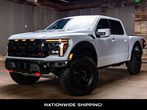 Used 2025 Ford F150 Raptor w/ Equipment Group 803A Raptor R AWD/4WD image 4