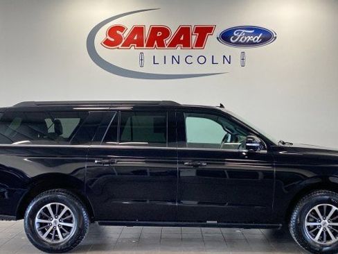 Used 2021 Ford Expedition Max XLT image 1