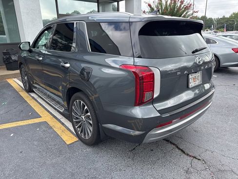 Used 2024 Hyundai Palisade Calligraphy image 2