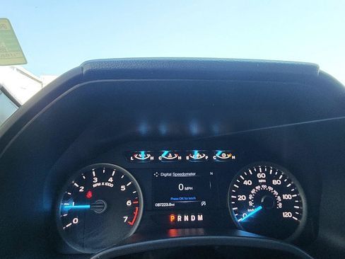 Used 2020 Ford F150 XLT w/ Equipment Group 302A Luxury AWD/4WD image 13