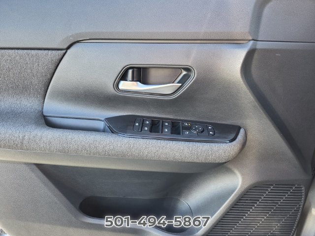 Certified 2026 Nissan Kicks SV w/ Cold Weather Package FWD image 25