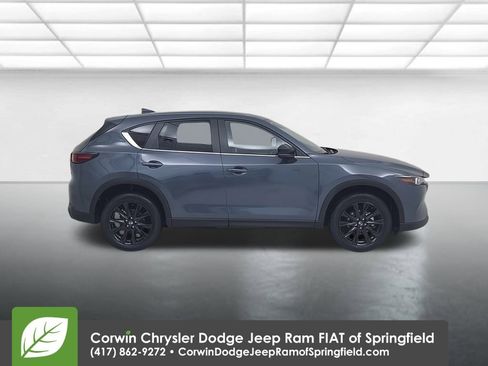 Used 2025 MAZDA CX-5 Carbon Edition image 17