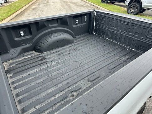 Certified 2024 Ford F250 Lariat w/ Black Appearance Package image 32