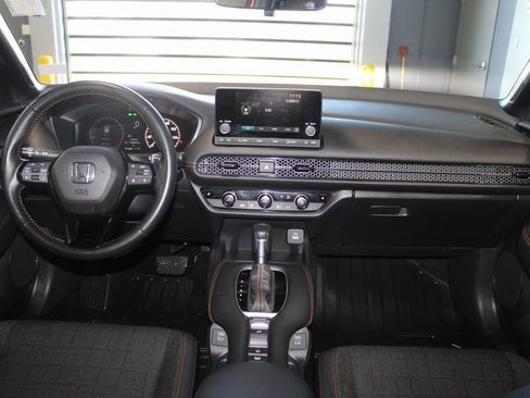 Certified 2025 Honda HR-V Sport image 24
