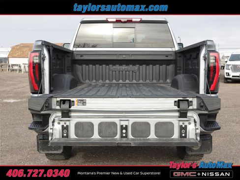 Used 2024 GMC Sierra 3500 AT4 w/ AT4 Premium Plus Package image 45