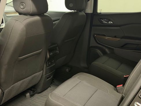 Certified 2023 GMC Acadia SLE w/ Driver Convenience Package image 27