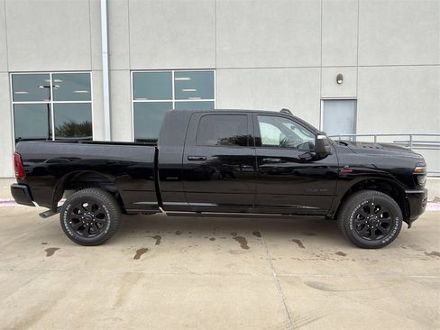 New 2025 RAM 2500 Laramie image 4