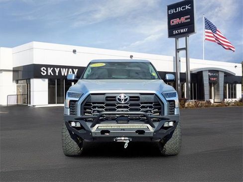 Used 2023 Toyota Tundra Limited image 2