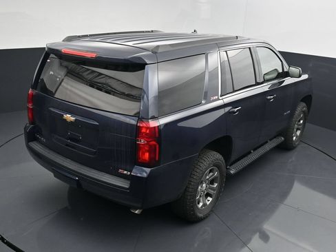 Used 2018 Chevrolet Tahoe LT w/ Luxury Package AWD/4WD image 15