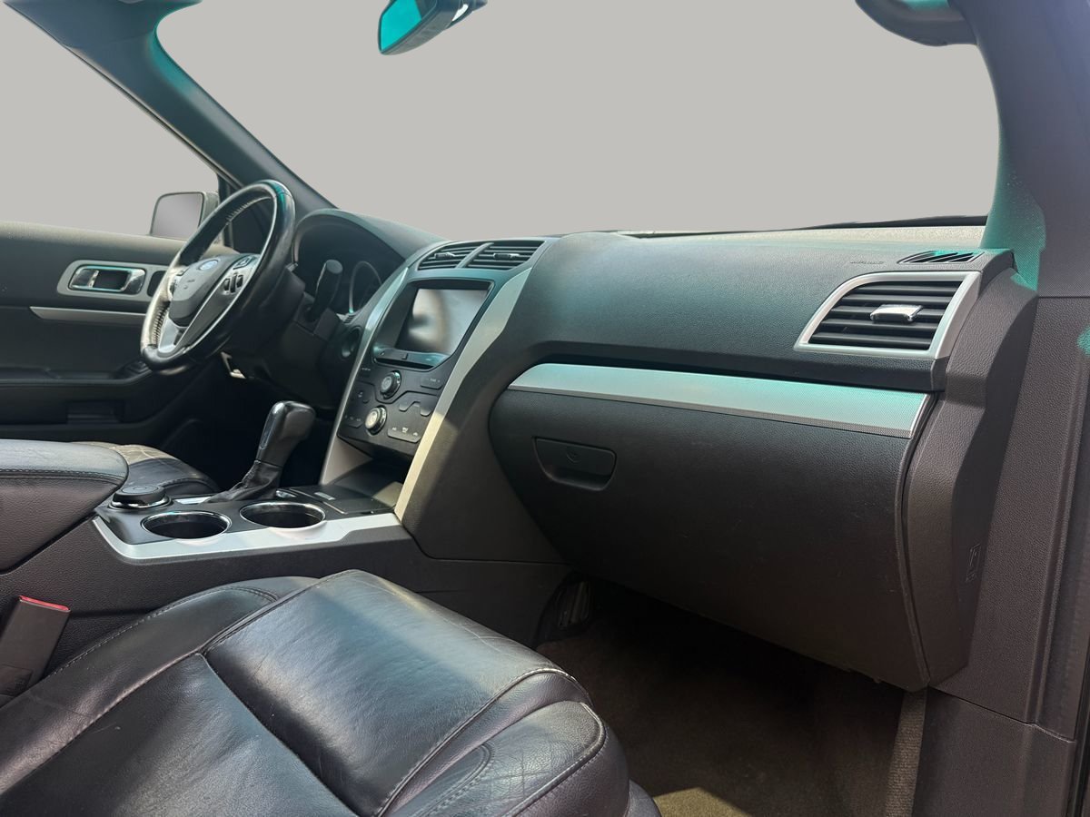 Used 2013 Ford Explorer XLT AWD/4WD image 15