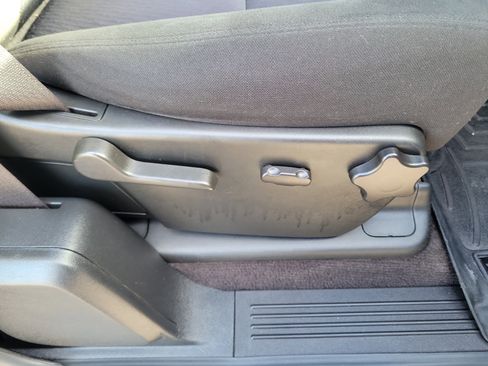 Used 2010 GMC Sierra 1500 SLE AWD/4WD image 9