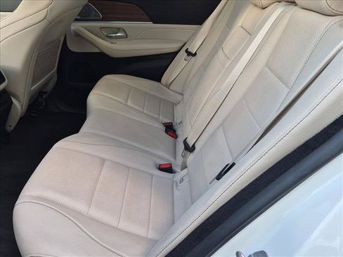 Used 2023 Mercedes-Benz GLE 450 4MATIC image 20
