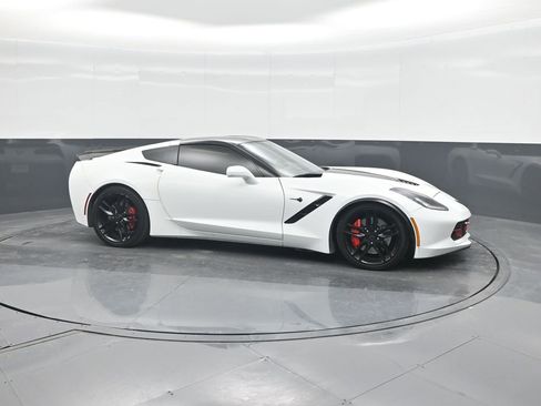 Used 2016 Chevrolet Corvette Stingray Coupe w/ 2LT Preferred Equipment Group image 11