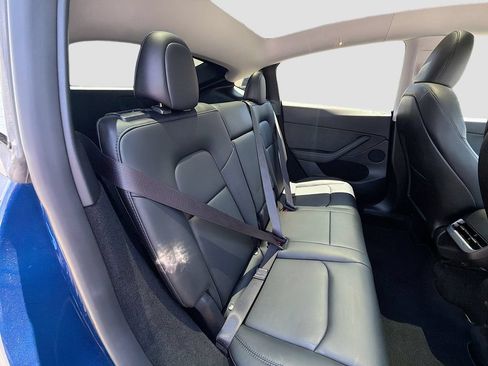 Used 2024 Tesla Model Y Long Range AWD/4WD image 26