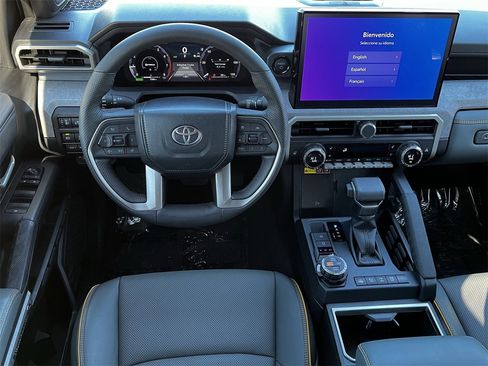 Used 2024 Toyota Tacoma Trailhunter image 10