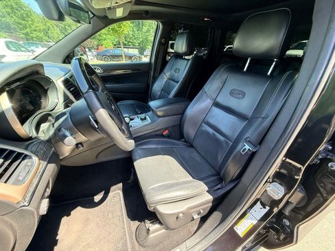 Used 2014 Jeep Grand Cherokee Overland AWD/4WD image 21