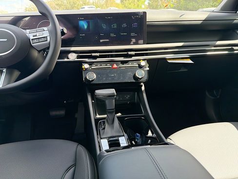 New 2026 Hyundai Santa Cruz SEL FWD image 18