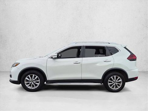 Used 2020 Nissan Rogue SV FWD image 5